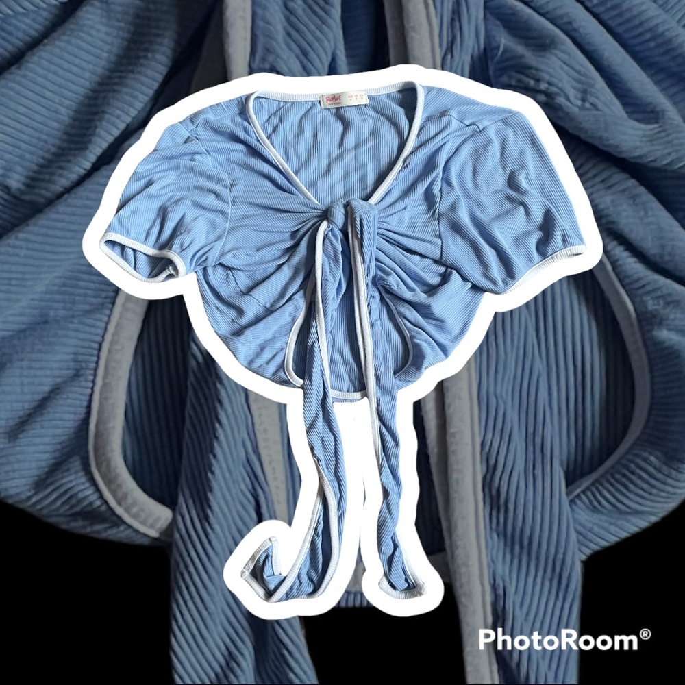 blue and white tie up short sleeved shirt